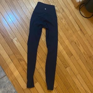 Lululemon Align High Rise Tight 28”, Size: US 2, Colour: Navy blue